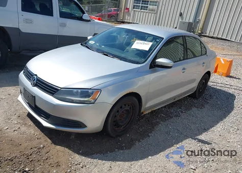 2014 Volkswagen Jetta 1.8T Se from USA, damaged, VIN 3VWD17AJ8EM292609